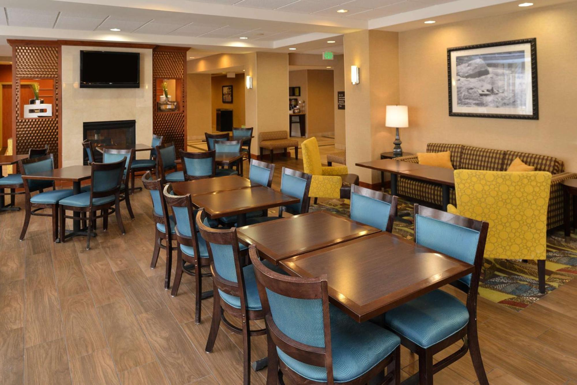 Hampton Inn Rock Springs Ngoại thất bức ảnh