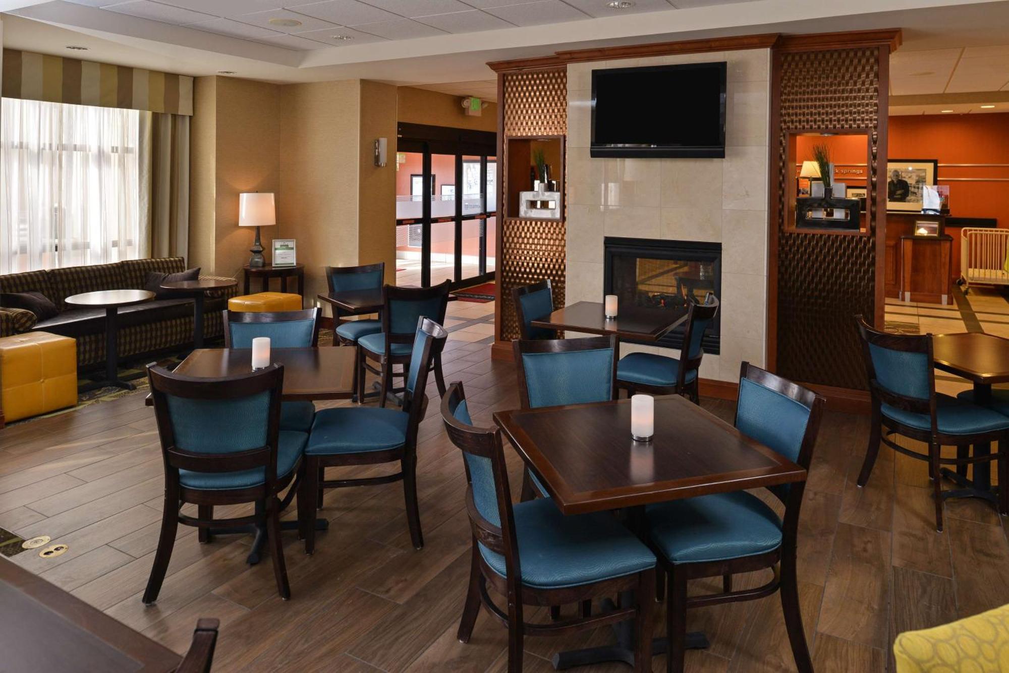 Hampton Inn Rock Springs Ngoại thất bức ảnh