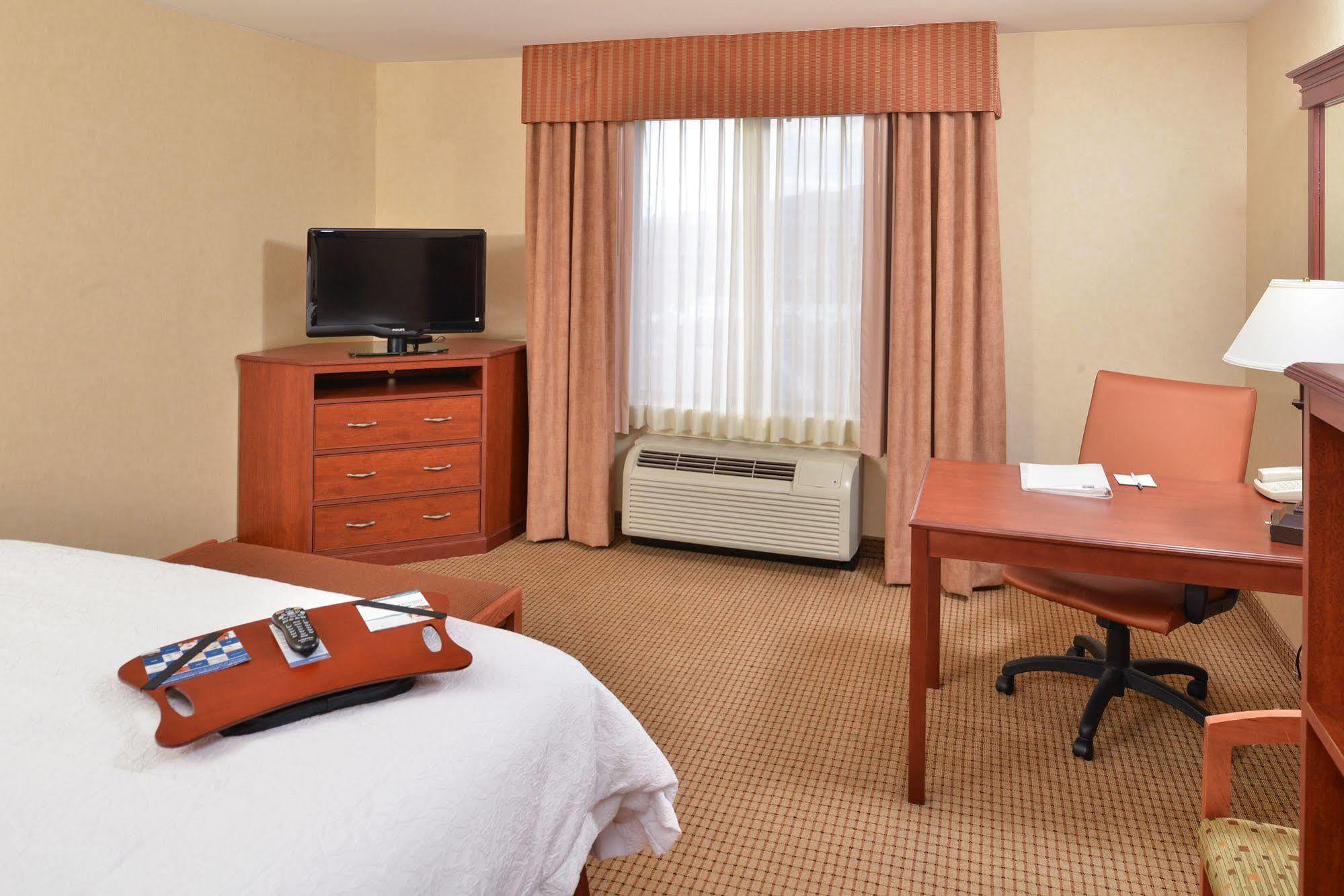 Hampton Inn Rock Springs Ngoại thất bức ảnh